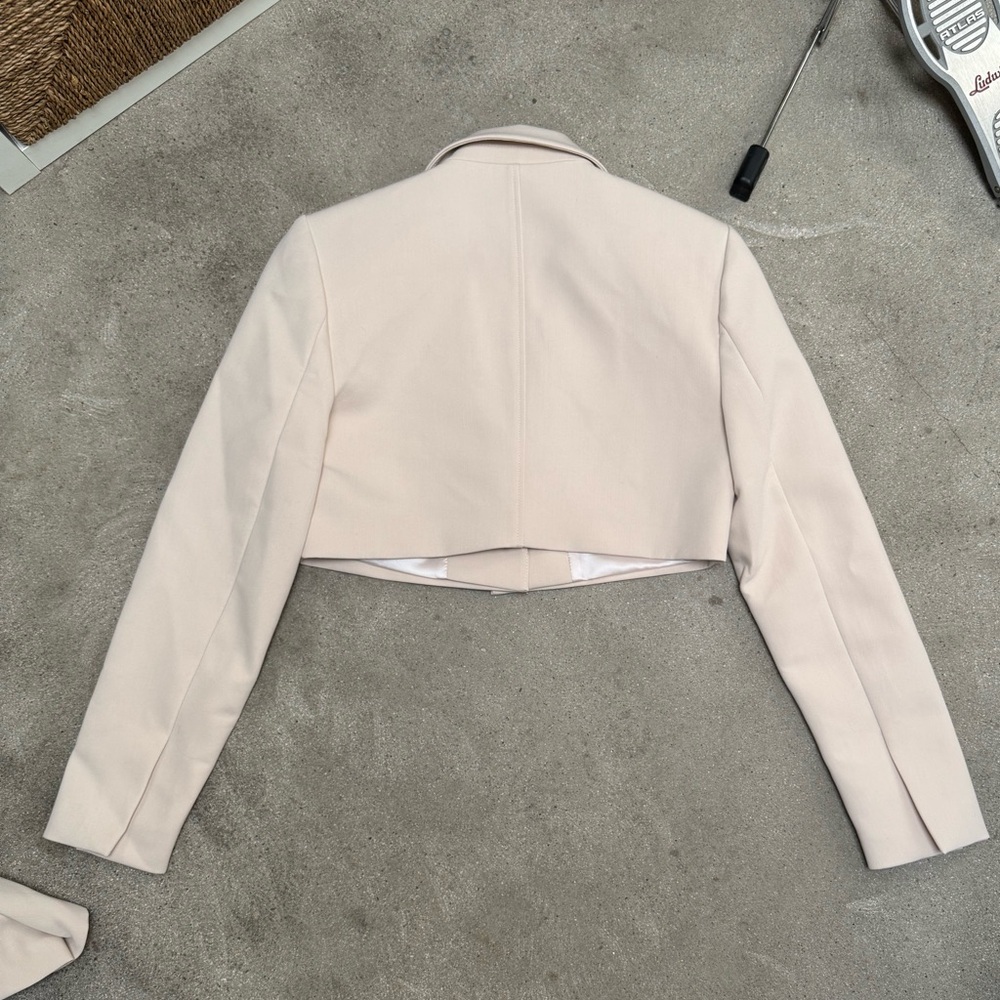 Zara Cropped Cream Blazer Jacket - Picture 2 of 6